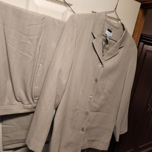 Avenue 2 piece beige pinstripe women's pants suit 16w